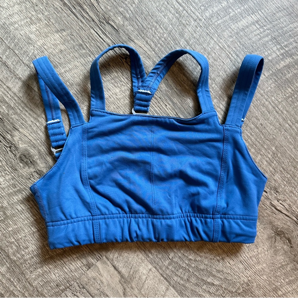 Oiselle sports bra size 2